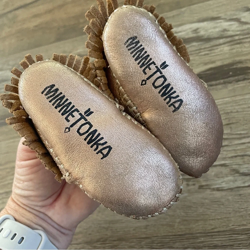 Minnetonka rose gold leather moccasins 3
